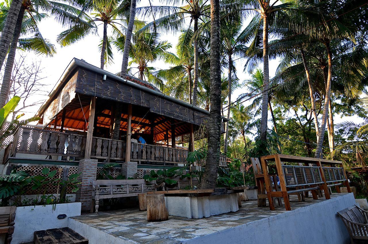Desa Alamanis Resort Vila Cirebon Exterior photo